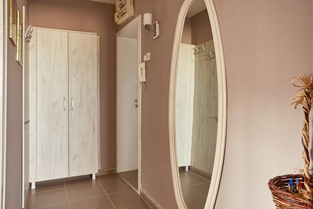 Spacious Modern Apartment In Peaceful Neighborhood سكوبجي المظهر الخارجي الصورة